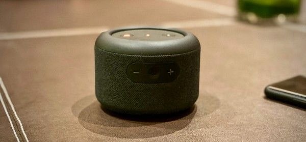 speaker for echo input