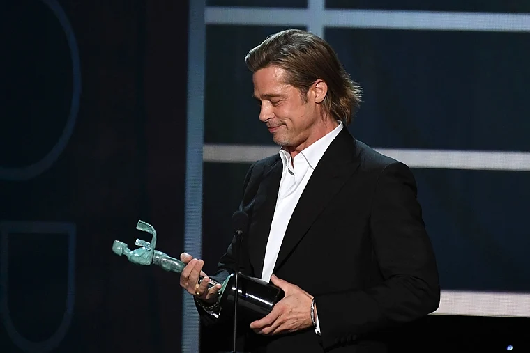 'I've got to add this to my Tinder profile': Brad Pitt's hilarious acceptance speech at SAG Awards