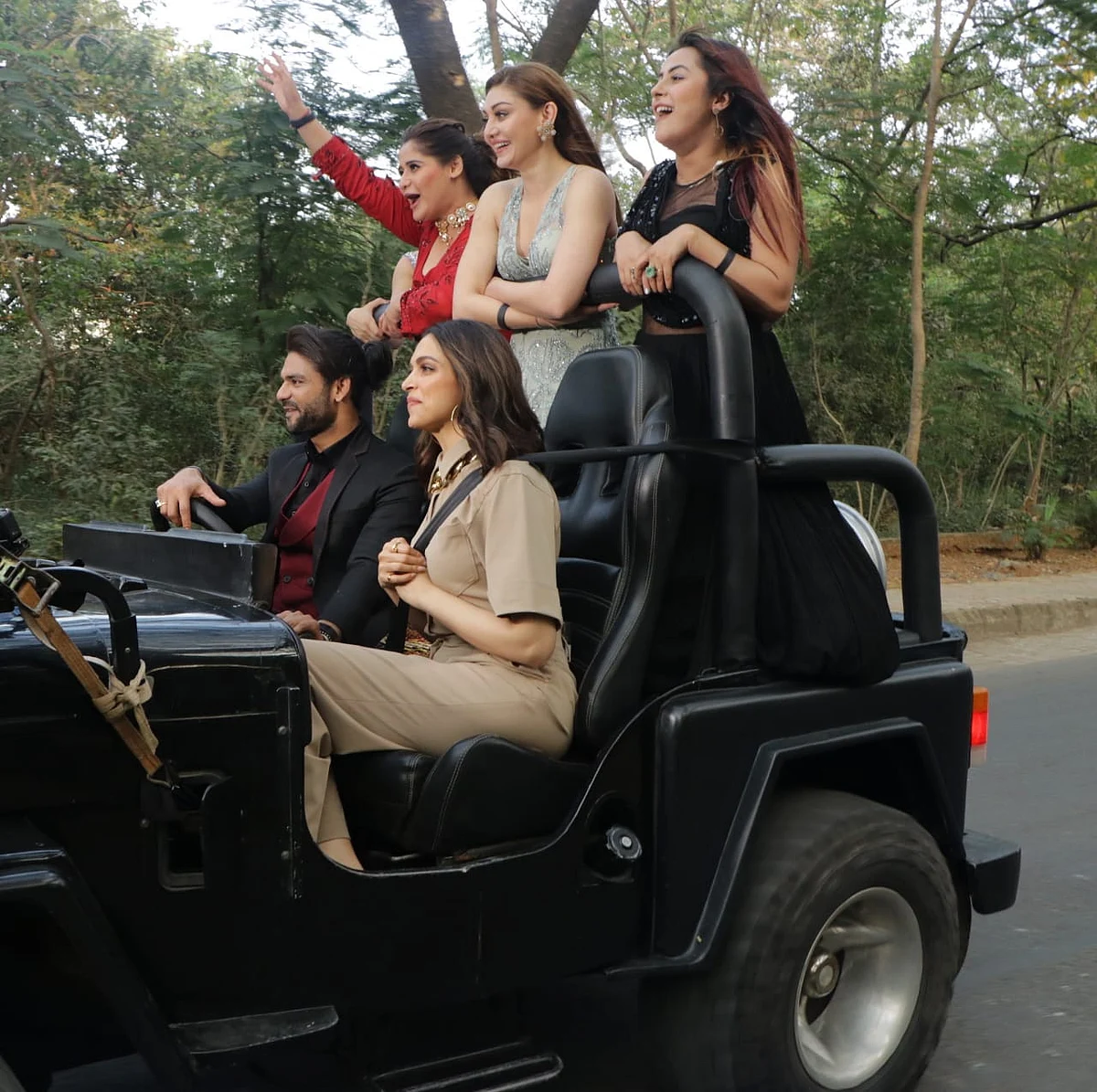 Bigg Boss 13: In a first, contestants enjoy a 'joyride' with Deepika Padukone