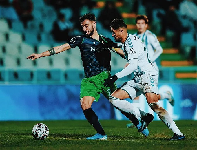 Bruno Fernandes (L)