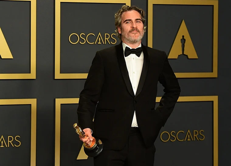 From Trump's impeachment to gender inequality: Political statements at the Oscars 2020