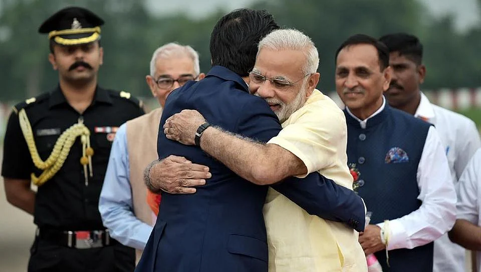 On Hug Day 2020, here are 10 Narendra Modi embraces that set the ...