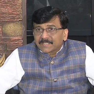 'It's nothing but TOTAL CHAOS': Sanjay Raut demands special session of Parliament to discuss Covid situation