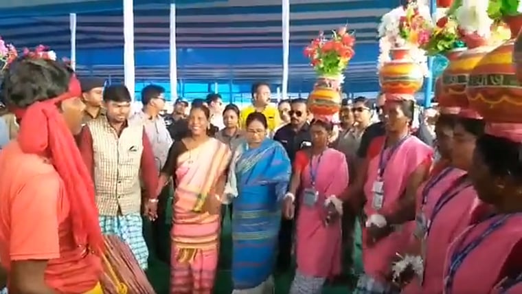 Dancing Didi: Watch Mamata Banerjee shake a leg at mass tribal wedding in West Bengal's Malda