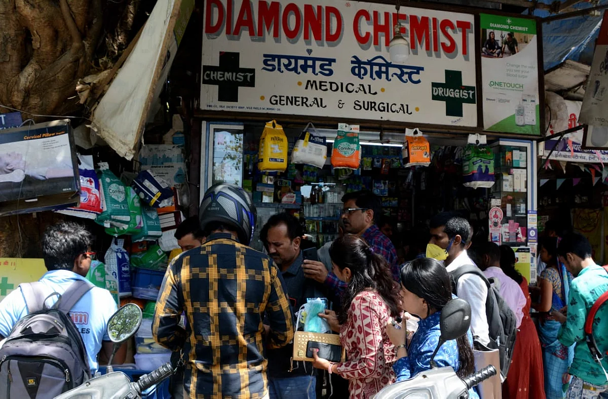 People flock to medical store to buy face masks and sanitizer