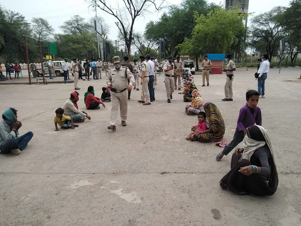 Bhopal: State police are humane too; help thousands of stranded