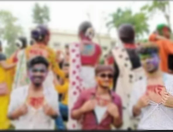Holi 2020: Purists fume as Rabindra Bharati University students ‘disrespect’ Tagore with ‘vulgar’ words