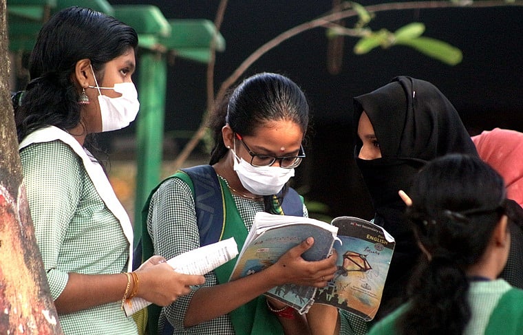 Academic year for Classes 9 and 11 to begin from April 1: CBSE board - Vimarsana News