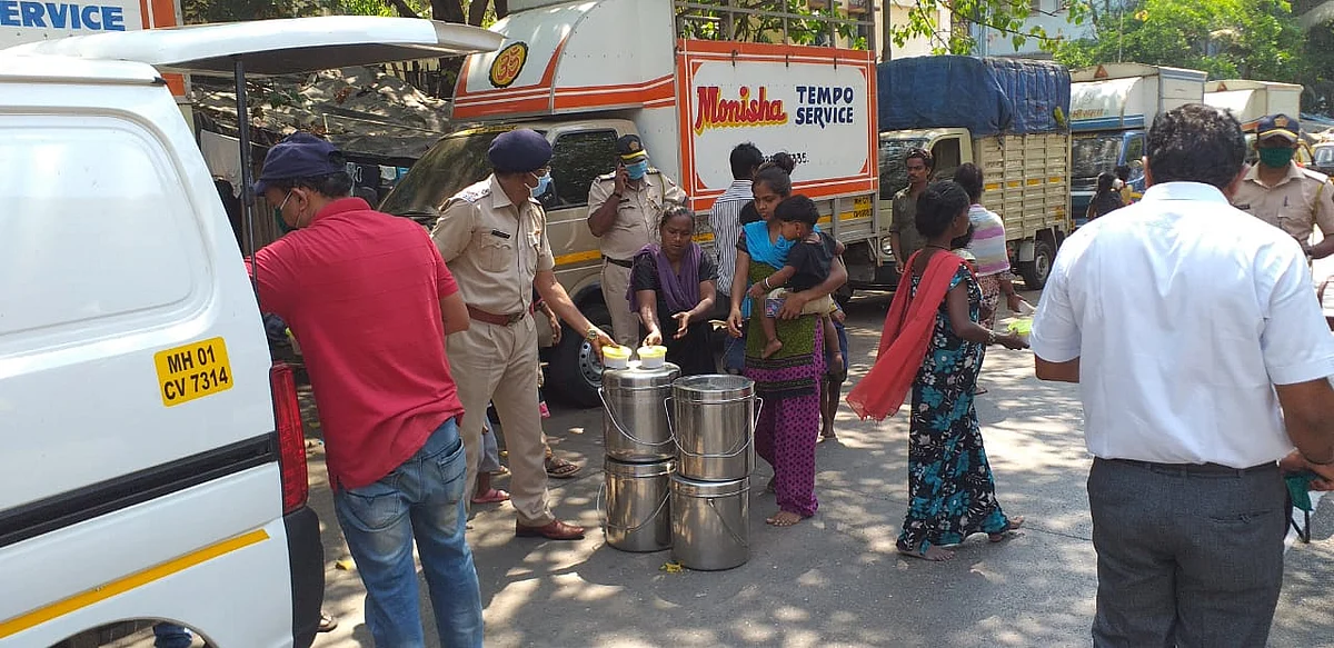 Coronavirus in Mumbai: CRISIL's '10k meals project' helps the needy affected by lockdown