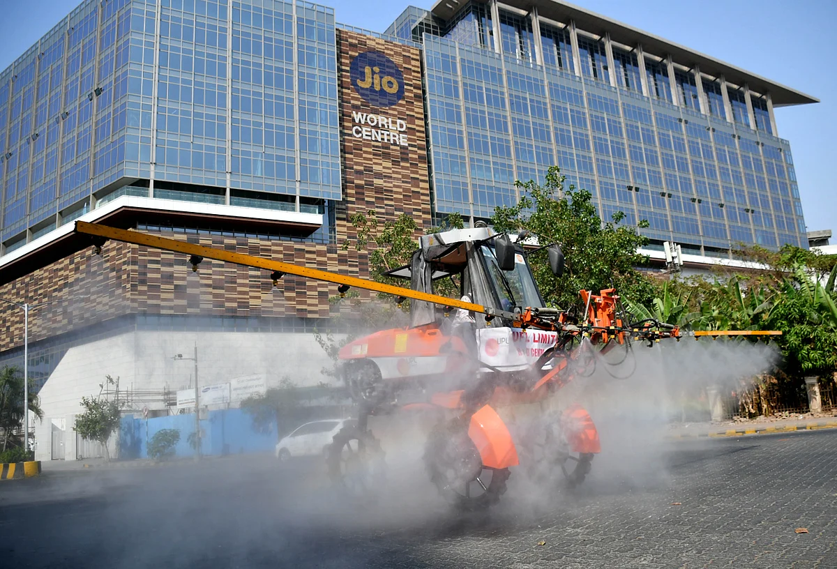 In Pics: Mumbai under coronavirus lockdown -- here's how the city looked on Saturday