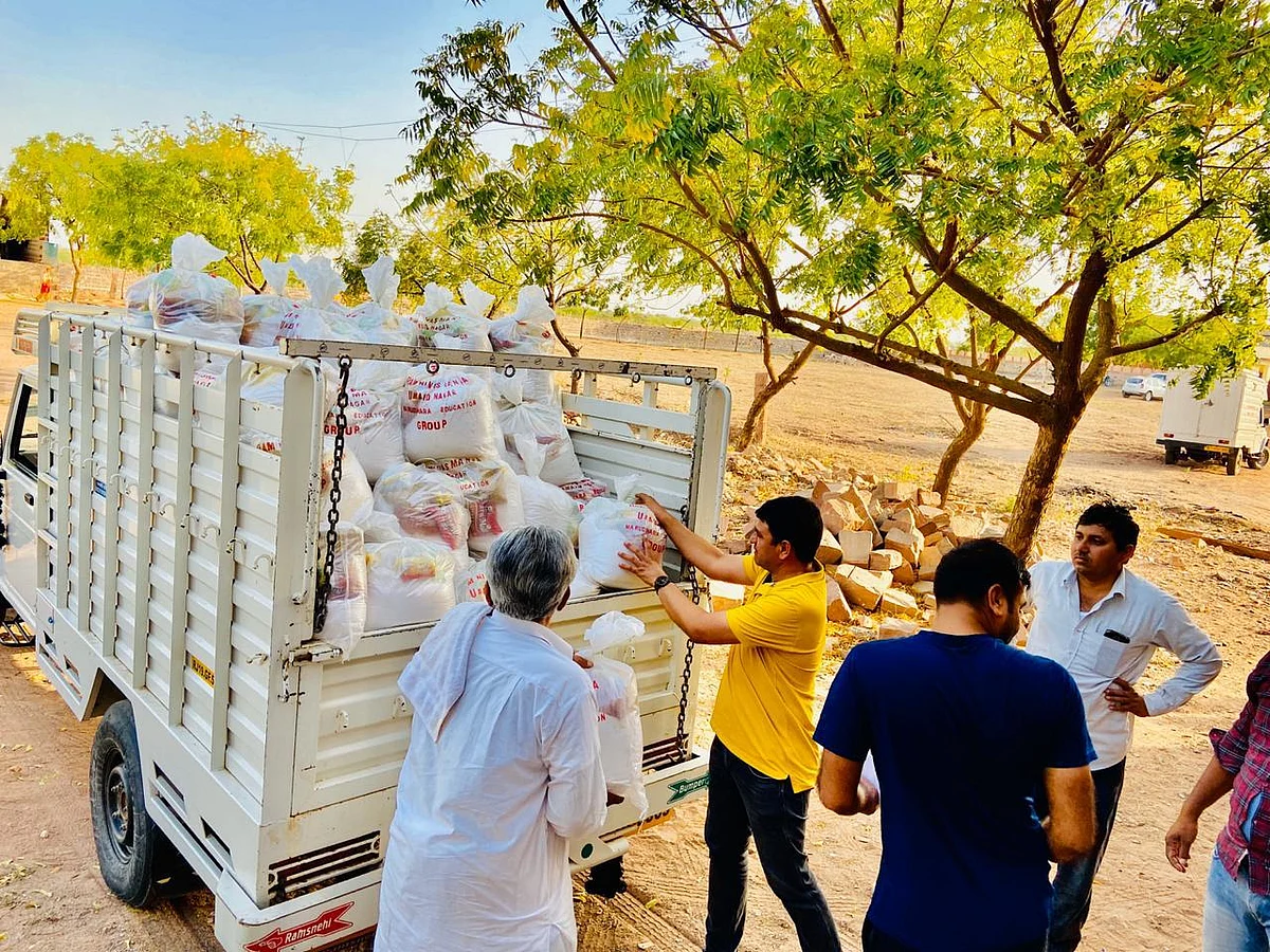 Farmer spends Rs 48 lakh of life's savings to provide ration kits to 6000 needy families