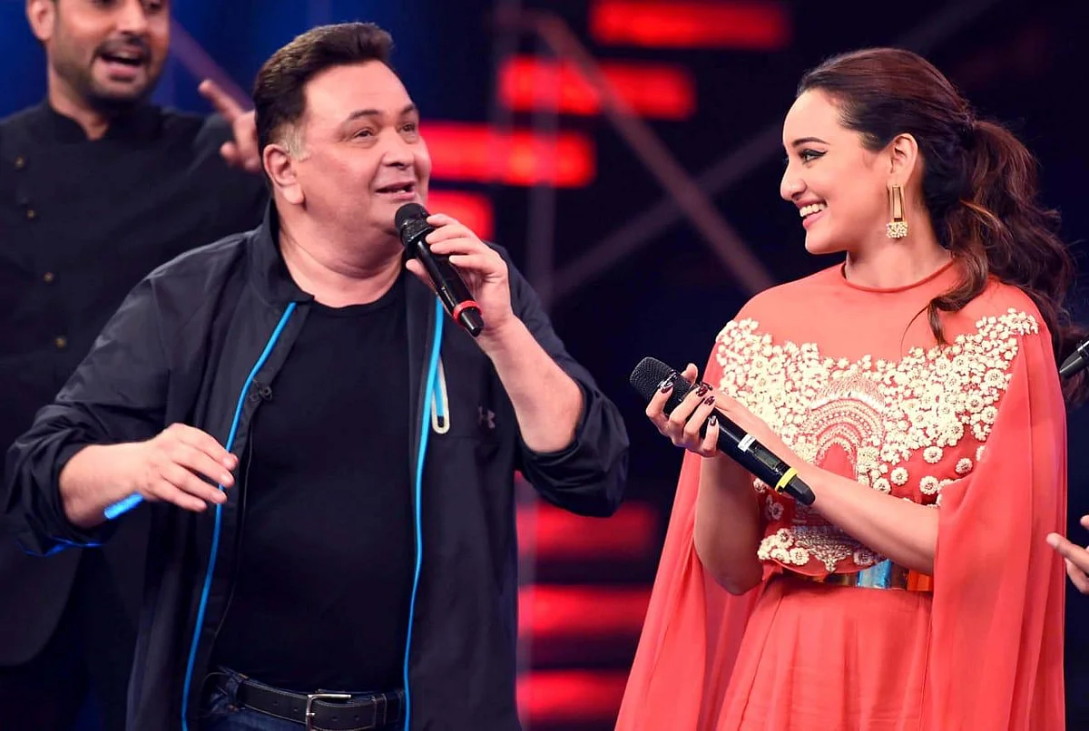 'Devastated, heartbroken': Bollywood mourns…