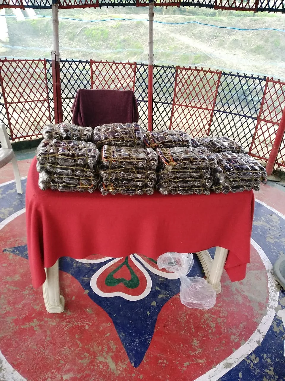 BSF troops thwart the smuggling of Phensedyl along India-Bangladesh border; seizes bottles worth over Rs 1,00,000