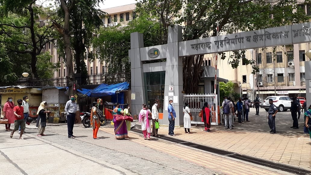 From traffic snarls to opening of offices Here's how Mumbai looked on