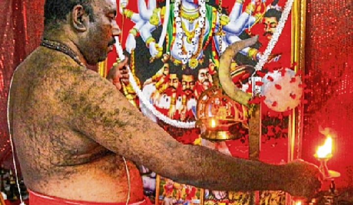 Man conducts daily puja for ‘Corona Devi’