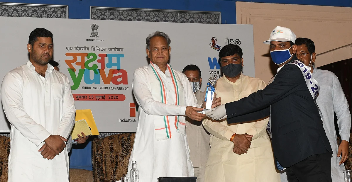 Ashok Gehlot launches offensive against Sachin Pilot as Congress once again tells him to come back