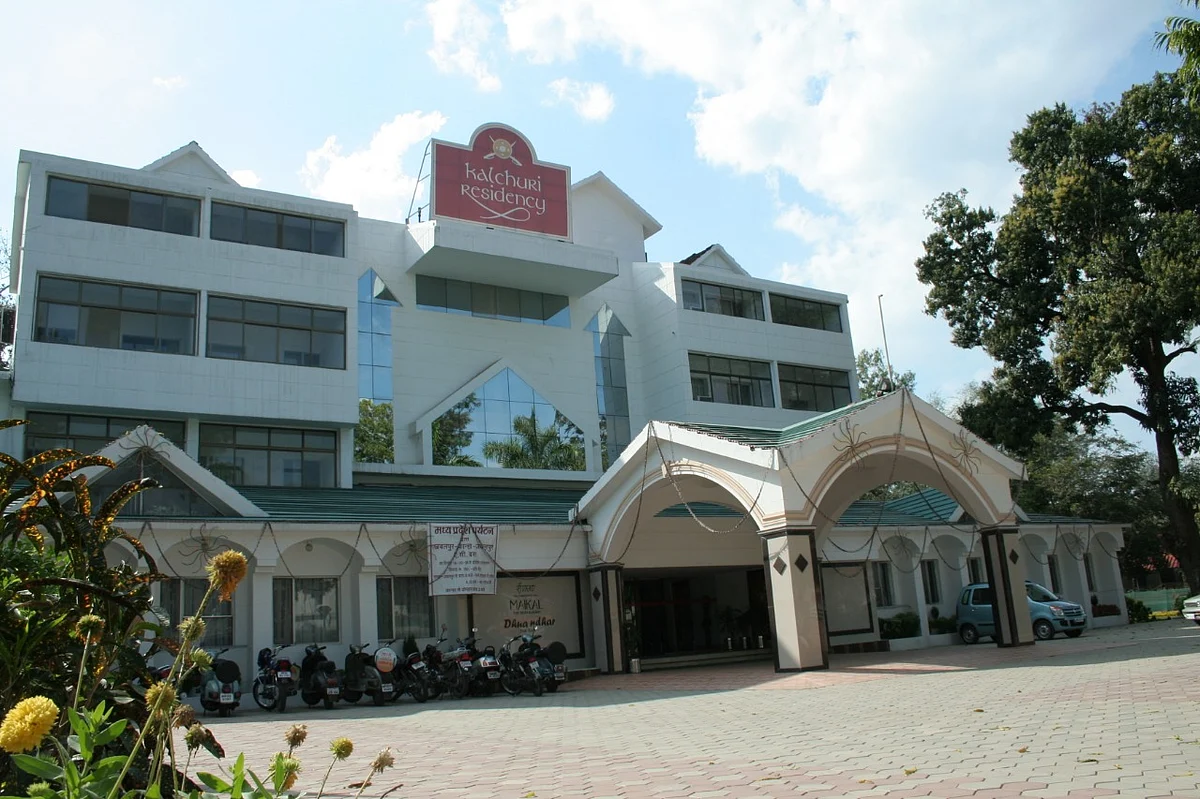 Hotel Kalchuri Residency in Jabalpur