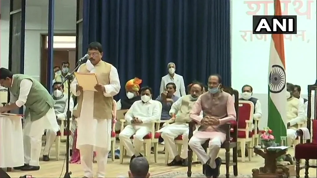 Pradhuman Singh Tomar take oath as Cabinet Ministers at Raj Bhawan in Bhopal.