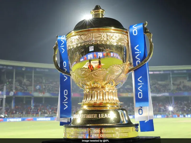 Chinese Vivo Gets IPL Cake