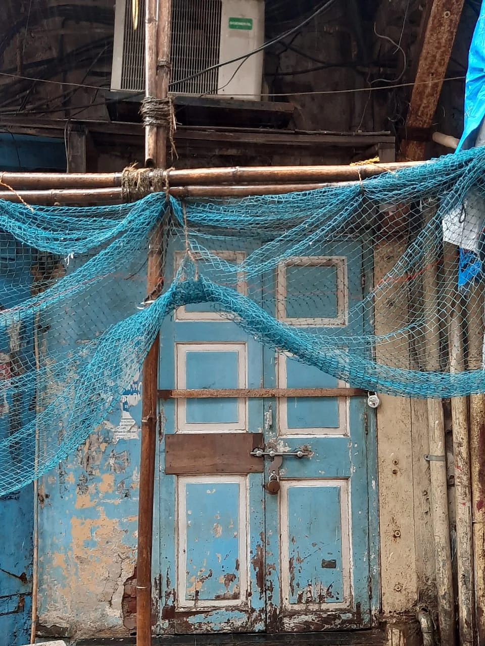 Another SoBo disaster waiting to happen as tenants of 'dangerous' Ismail Musafirkhana building refuse to vacate