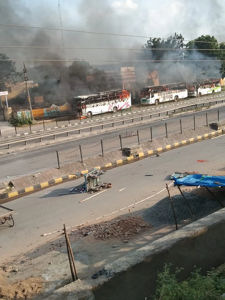 Rajasthan: Protesters indulge in arson and loot, STF called in to control situation in Dungarpur