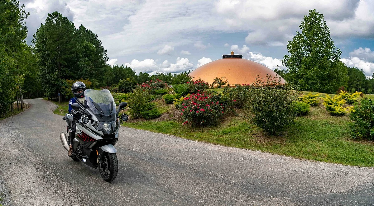 Sadhguru kicks off mystical road journey through United States