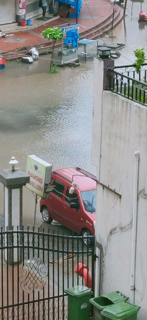 In Pics: Roads waterlogged, vehicles damaged - How Mumbai looked as torrential rains lashed the city