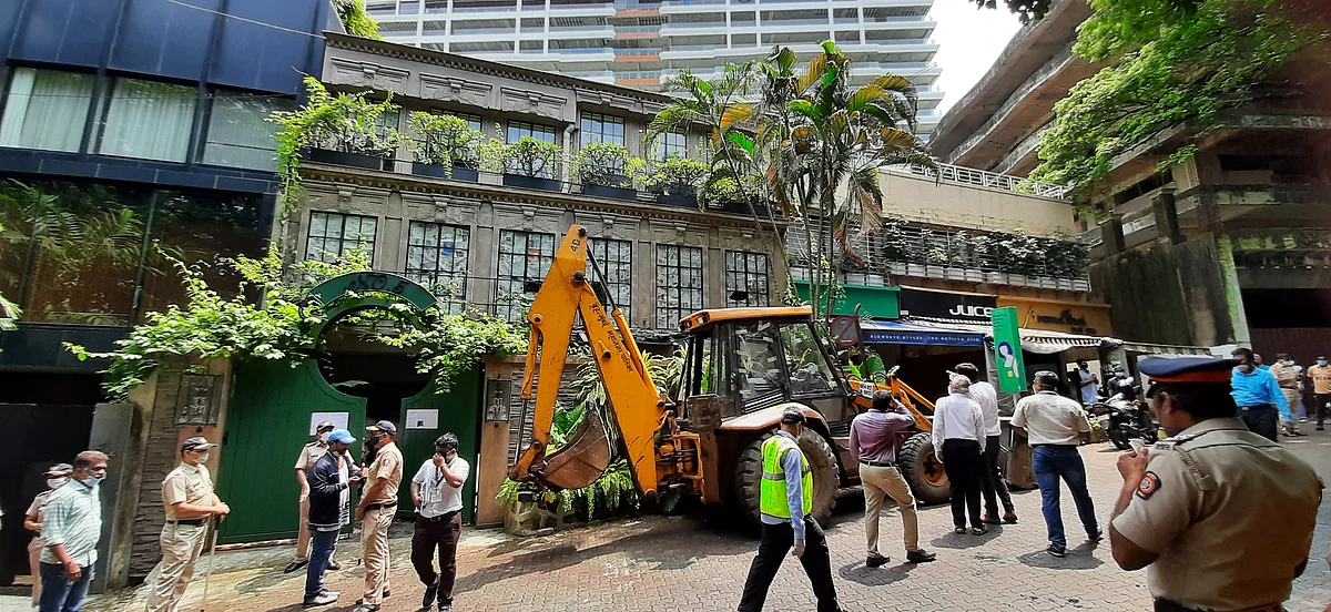 Watch: Pics and videos of BMC destroying Kangana Ranaut's office