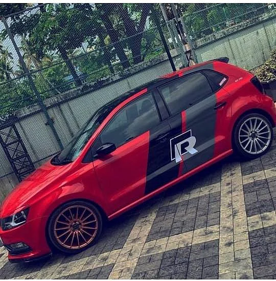 Bhopal: City lad Ashu Khan uses ‘colour wrapping’ technique to ‘repaint’ vehicles in new colours