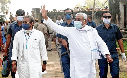 Bihar Assembly Election: At 10 kms, Nitish, Tejashwi poles aparts