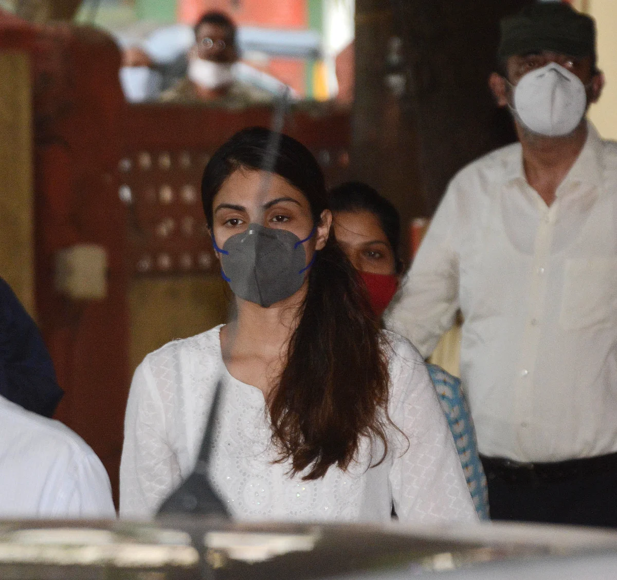 In Pics: Rhea Chakraborty arrives at Santacruz police station, a day after her release