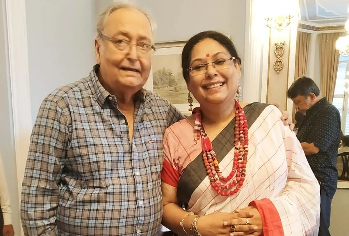 Soumitra with daughter Poulami