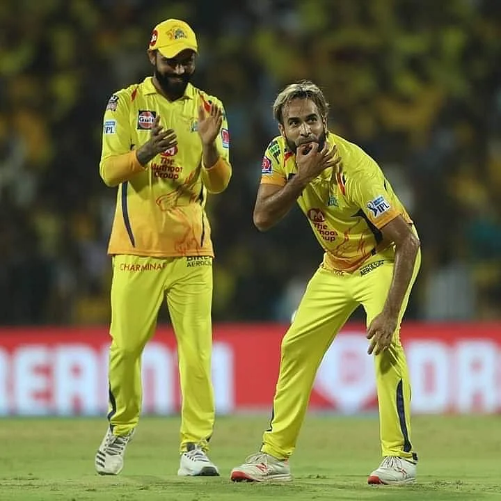 Imran Tahir (R) with Ravindra Jadeja