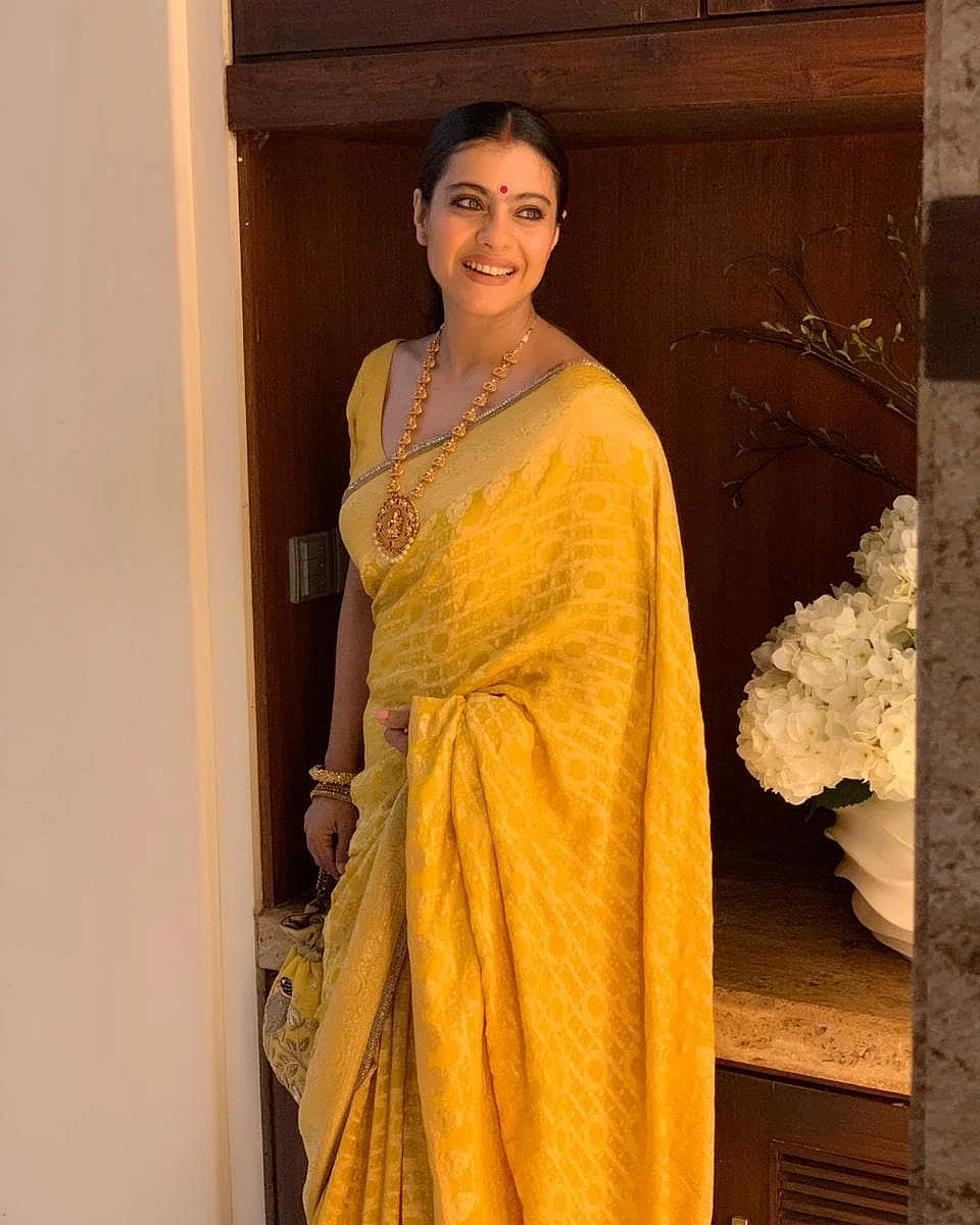 Dussehra 2020: Want to put your best fashion foot forward this year? Take cues from these Bollywood beauties