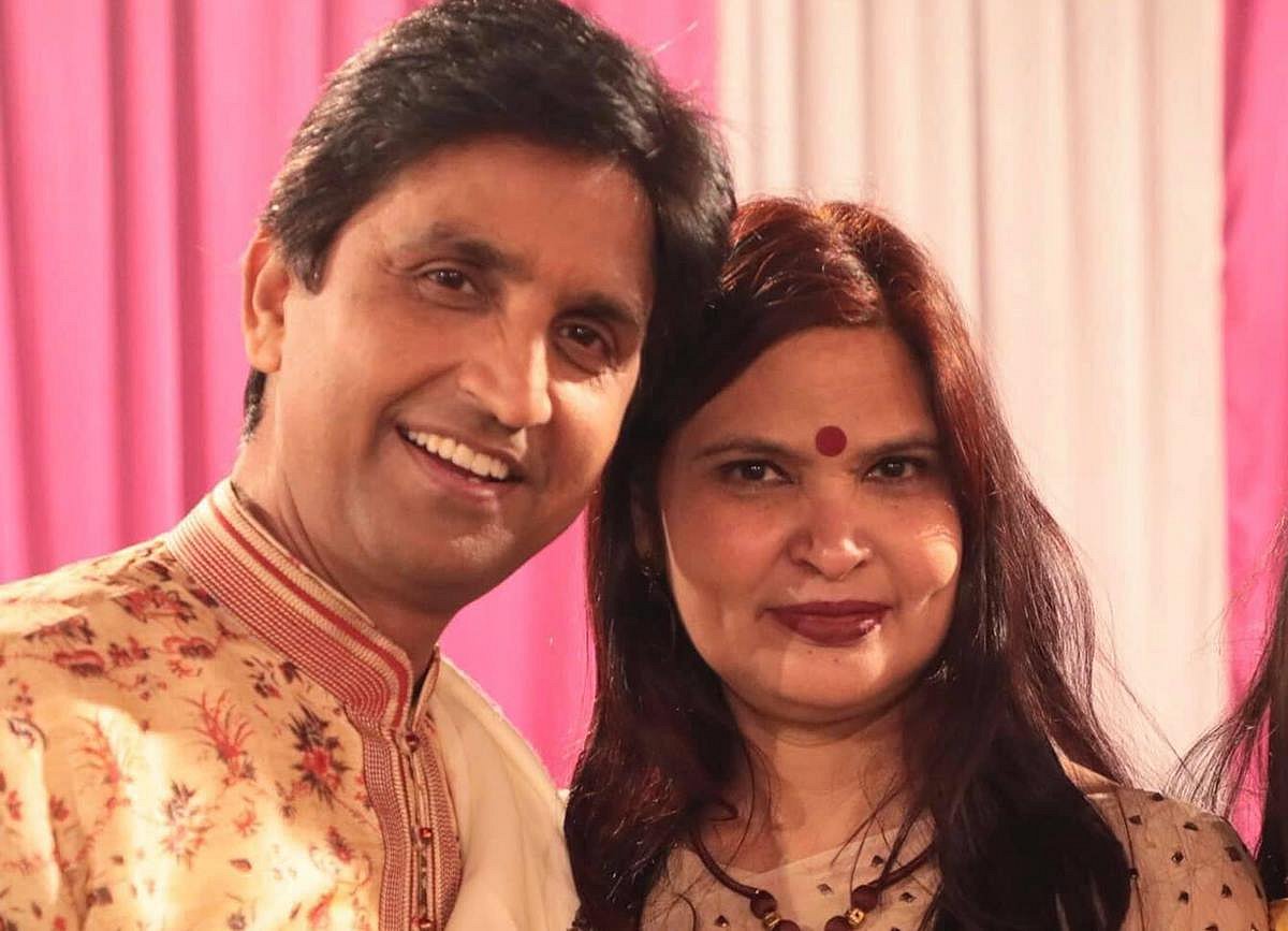 Who Is Manju Sharma Meet Wife Of Famous Hindi Poet Kumar Vishwas