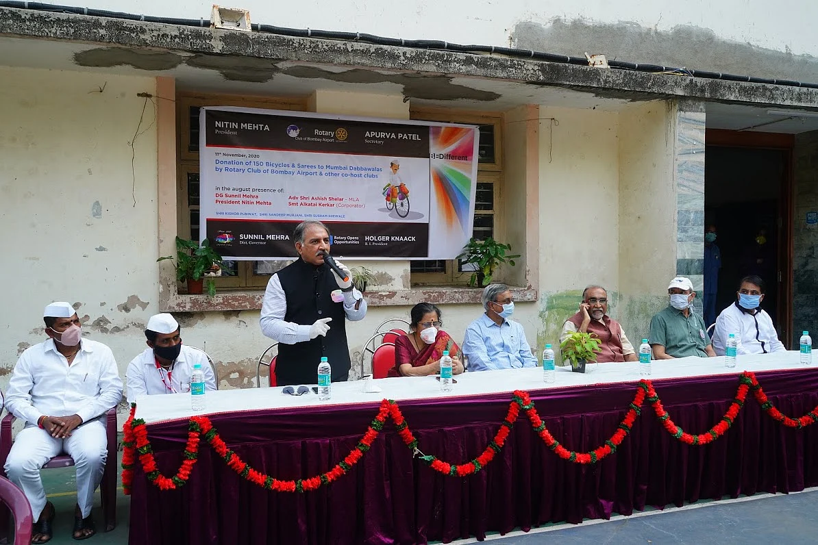 Rotary provides wheels to Mumbai Dabbawalas