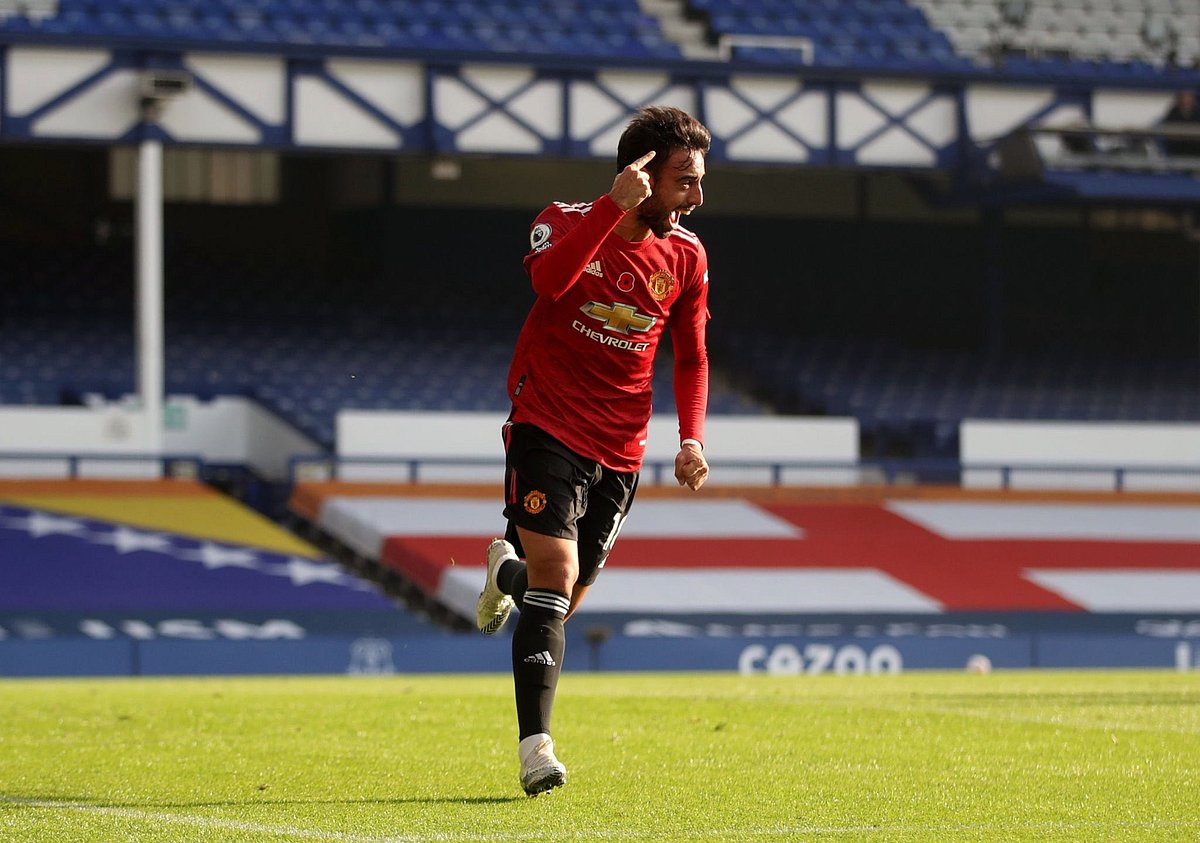 Premier League: Bruno Fernandes shines in Manchester ...