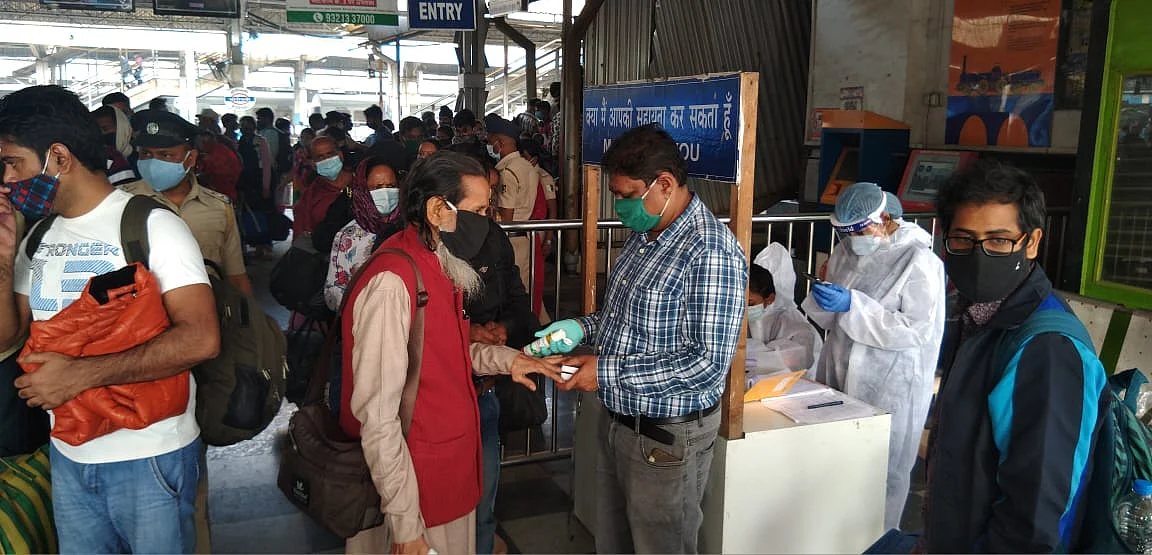 Authorities screening passengers at Borivali station.