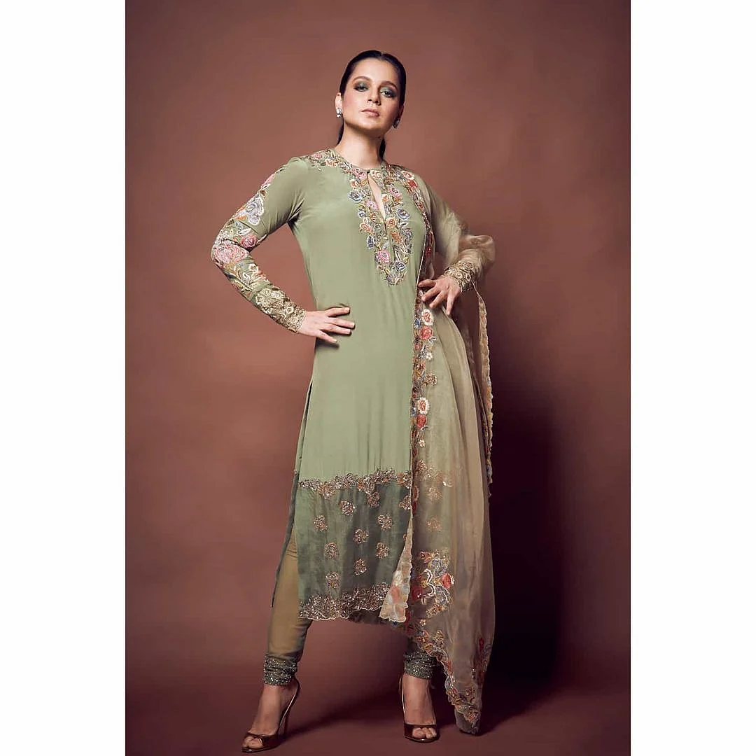 Inspired by Bollywood bombshells, here's your style guide to look like a patakha this Diwali