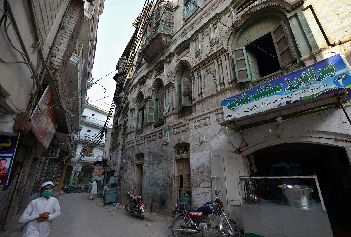 After Dilip Kumar, Pakistan to restore Raj Kapoor's ancestral mansion in Peshawar
