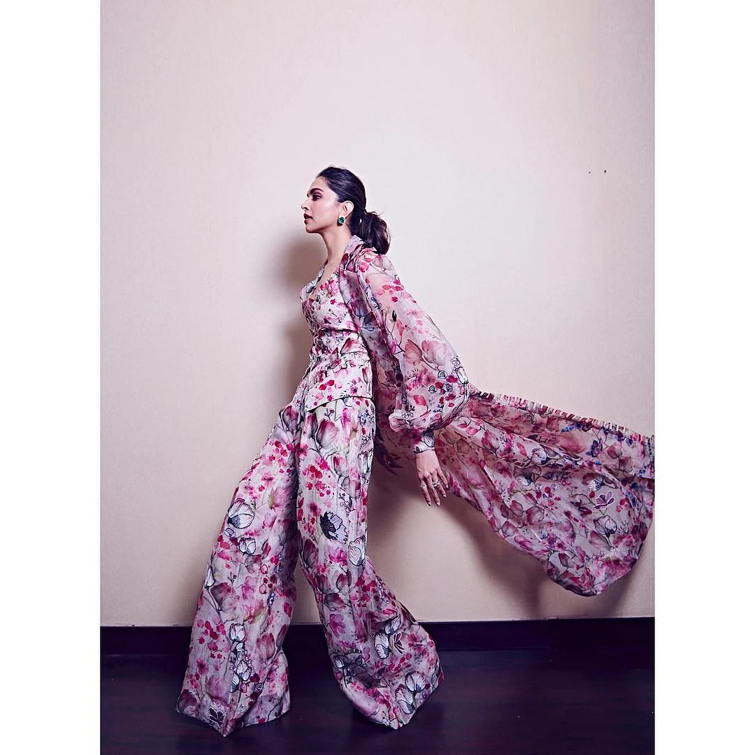 Inspired by Bollywood bombshells, here's your style guide to look like a patakha this Diwali