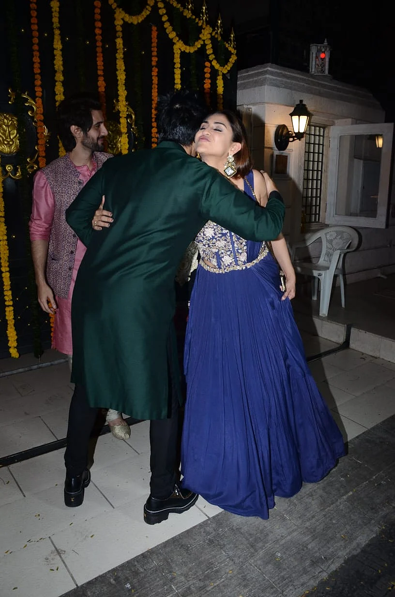 Corona who? Mouni Roy, Manish Malhotra, and others attend Ekta Kapoor's Diwali bash; see pics