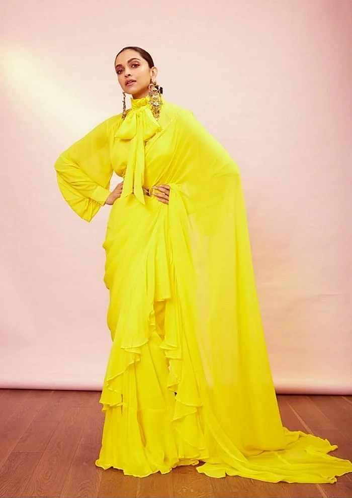 Karva Chauth 2020: 10 quirky ways to style sarees like Bollywood divas