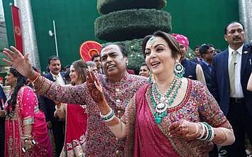 Shloka and Akash Ambani welcome baby boy: Check out throwback pictures of their big fat Indian wedding