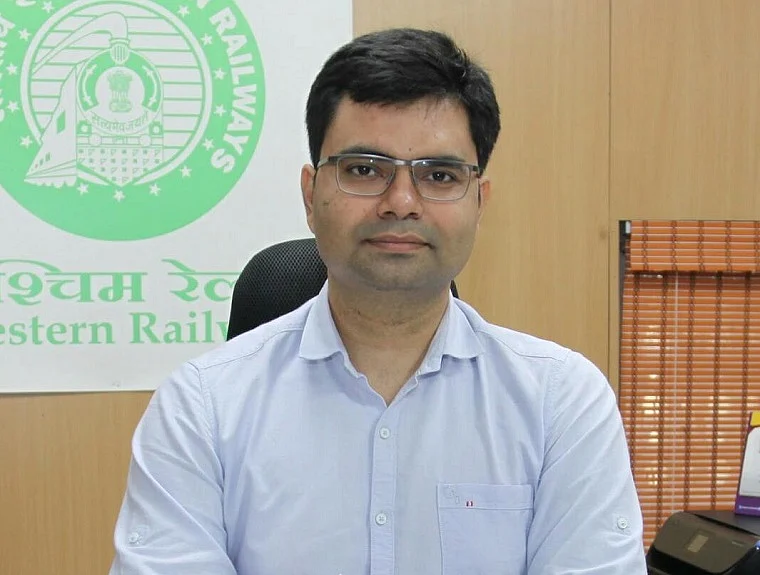 Sumit Thakur