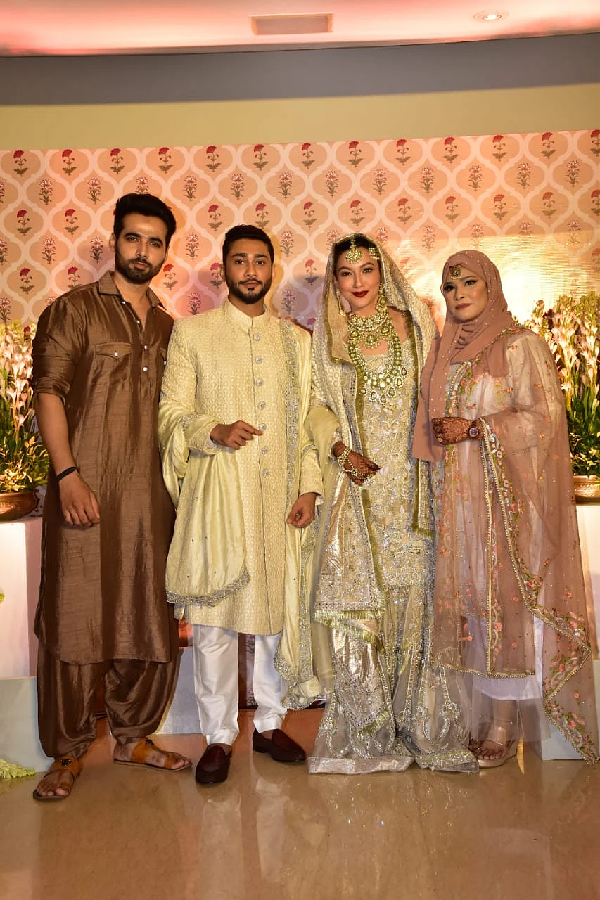 #GaZabKaHaiDin: Inside pics of Gauahar Khan, Zaid Darbar's Nikaah ceremony