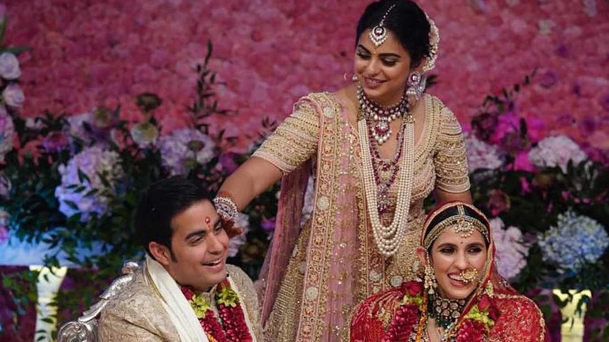 Shloka and Akash Ambani welcome baby boy: Check out throwback pictures of their big fat Indian wedding