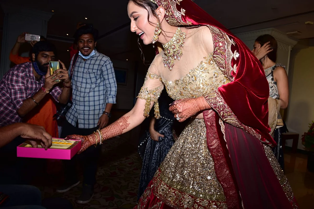 #GaZa: Sanjay Leela Bhansali, Hussain Kuwajerwala and others attend Gauahar Khan, Zaid Darbar's reception; see pics