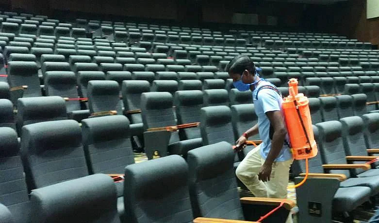 Navi Mumbai: After nine months, first play at Vishnudas Bhave Natyagruha on Saturday