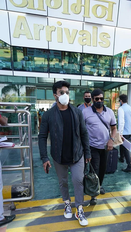 Allu Arjun, Ram Charan and others in Udaipur to attend Niharika Konidela's wedding; see pics